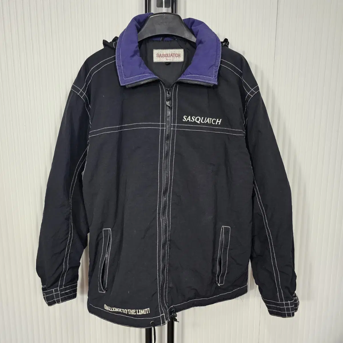 SASQUATCH Old School Stitch Windbreaker XL