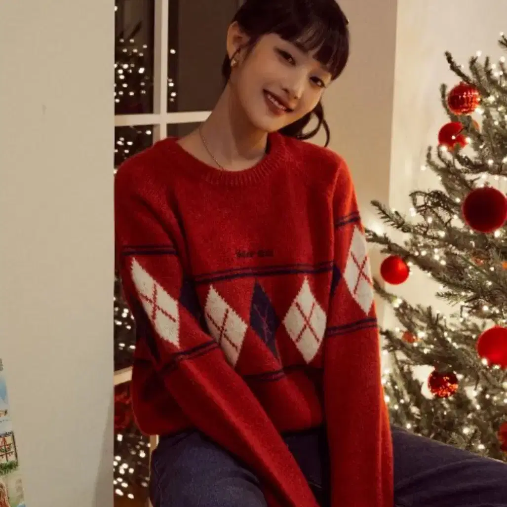 로라로라 아가일니트 설윤 ARGYLE KNIT PULLOVER RED