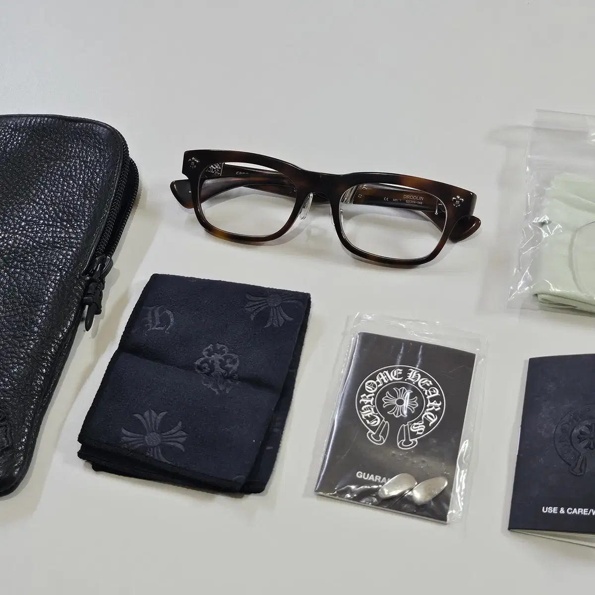 CHROME HEARTS 크롬하츠 DROOLIN 안경