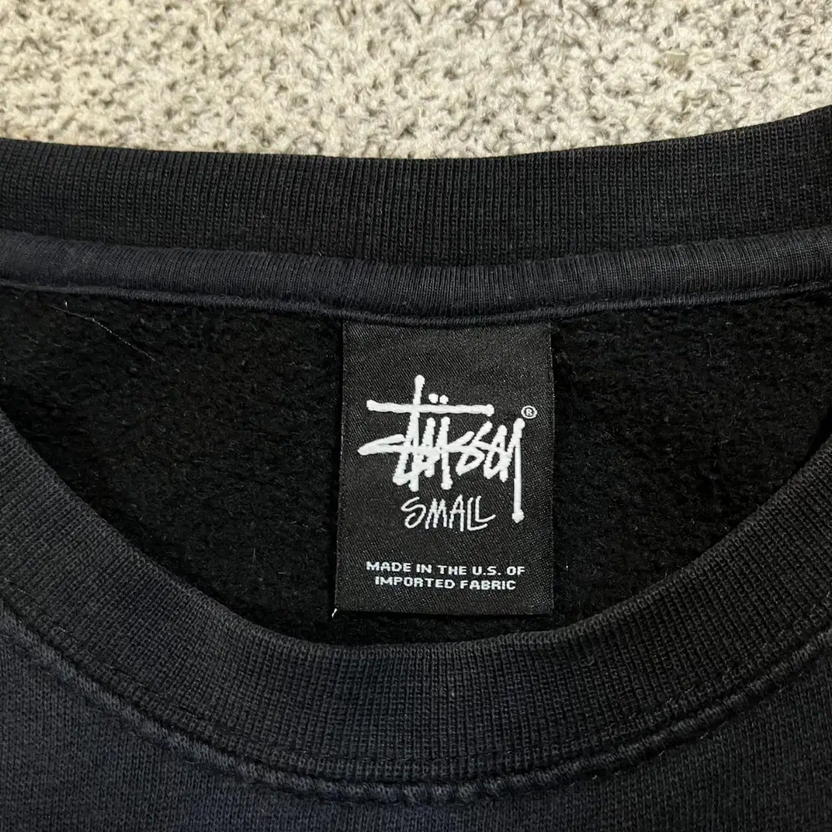 STUSSY 빅로고 스웻 맨투맨