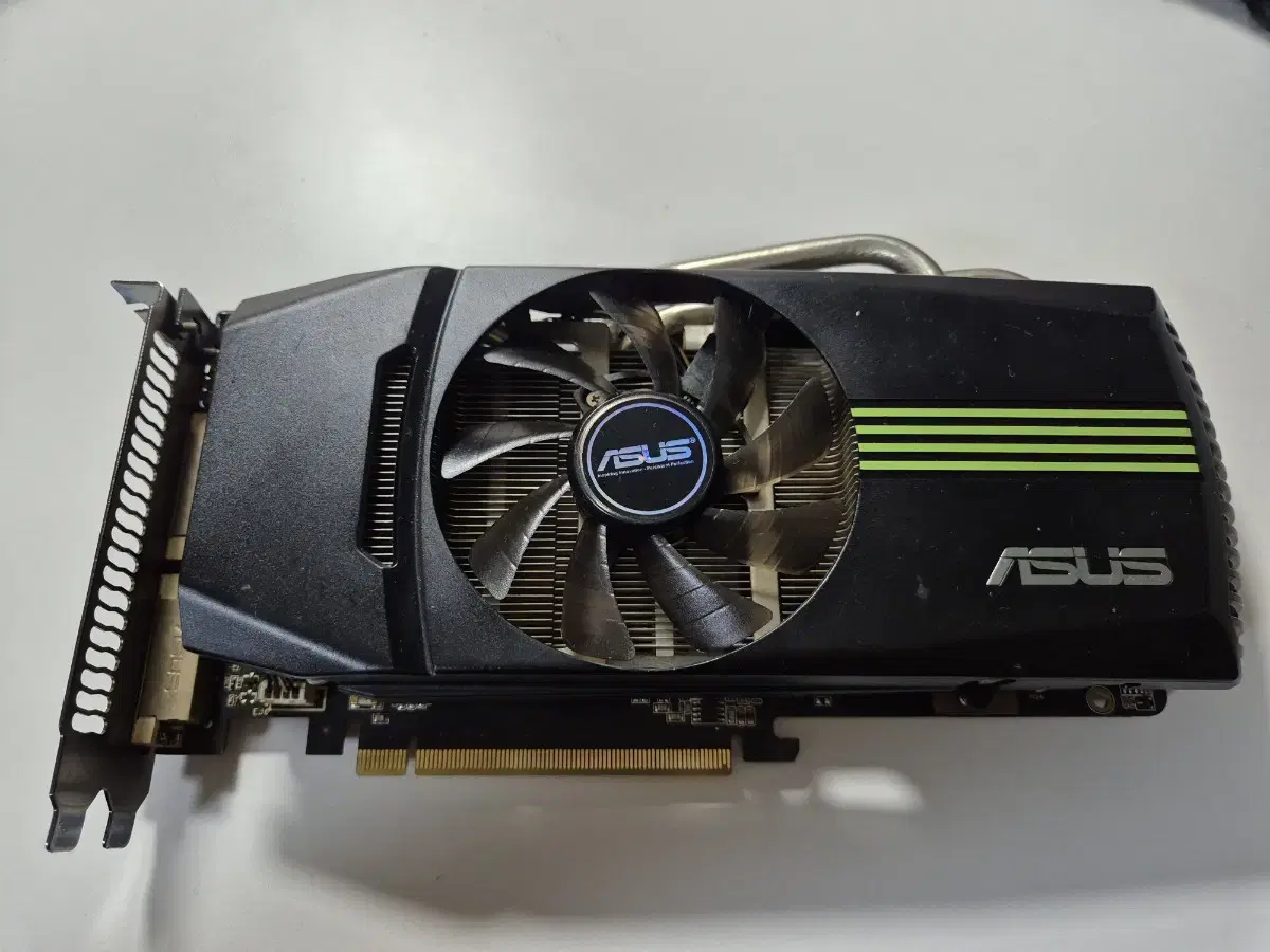 ASUS GTX560 Ti