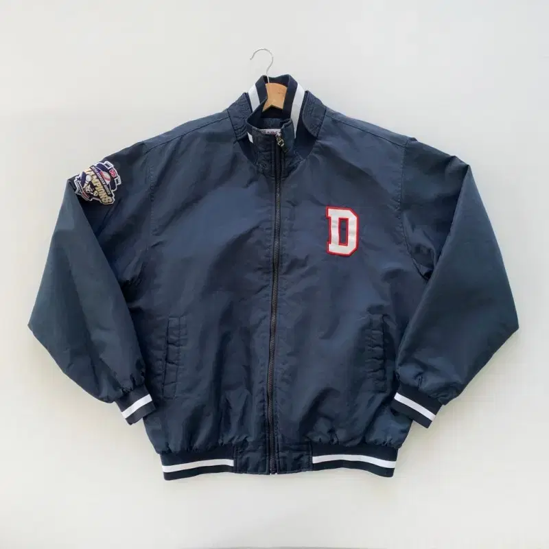 105 Doosan Bears Baseball Windbreaker F387