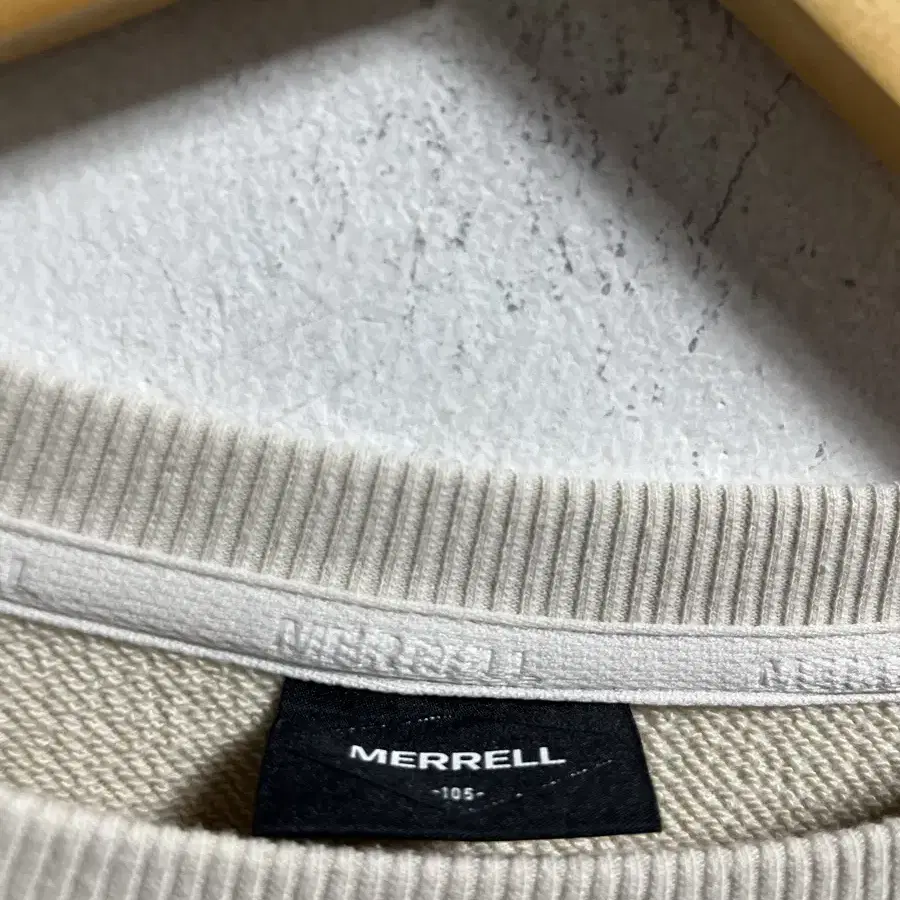 100-105 MERRELL 머렐 루즈핏 스웻 맨투맨 정품