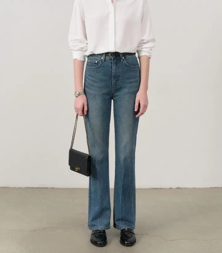 던스트 70s semi flared jeans