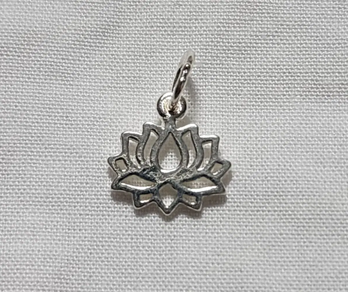 Lotus Silver Pendant (925 Silver)