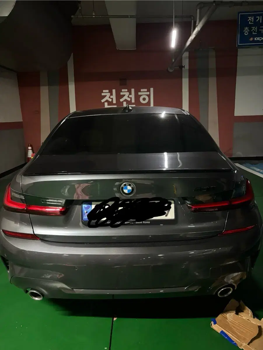 bmw g20 3시리즈 m340 순정 타입형 블랙 유광 스포일러