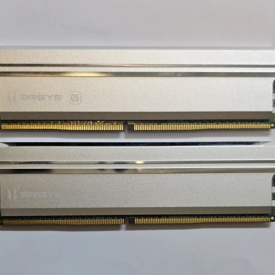 삼성 ddr 4 32gb, 16g 두개 팝니다