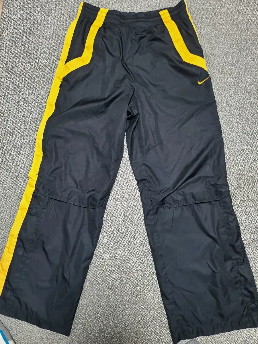 Nike Battlegrounds Clima Fit Trackpants 32