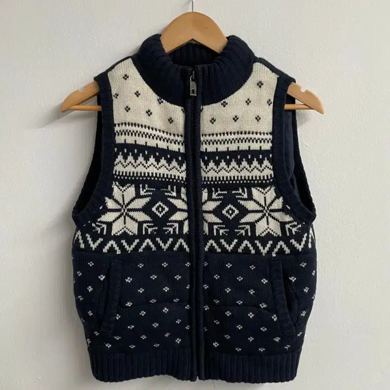 [S] Norton Snowflake Puffer Vest Navy