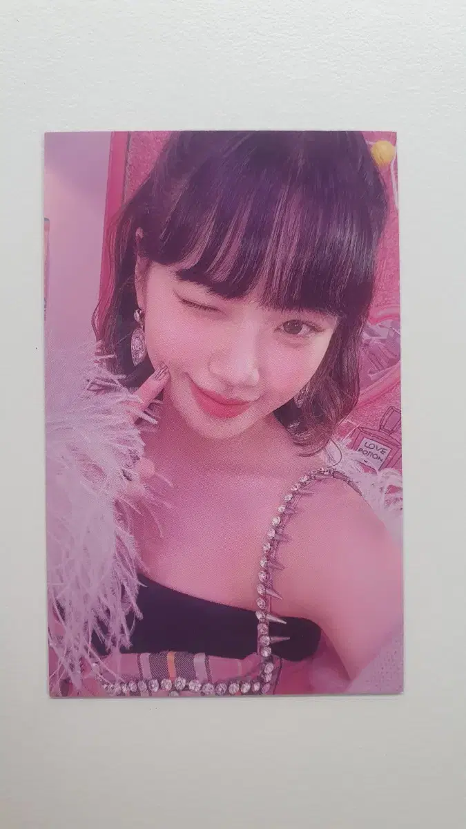 Le sserafim kim chaewon Pierless Japan Photo Card