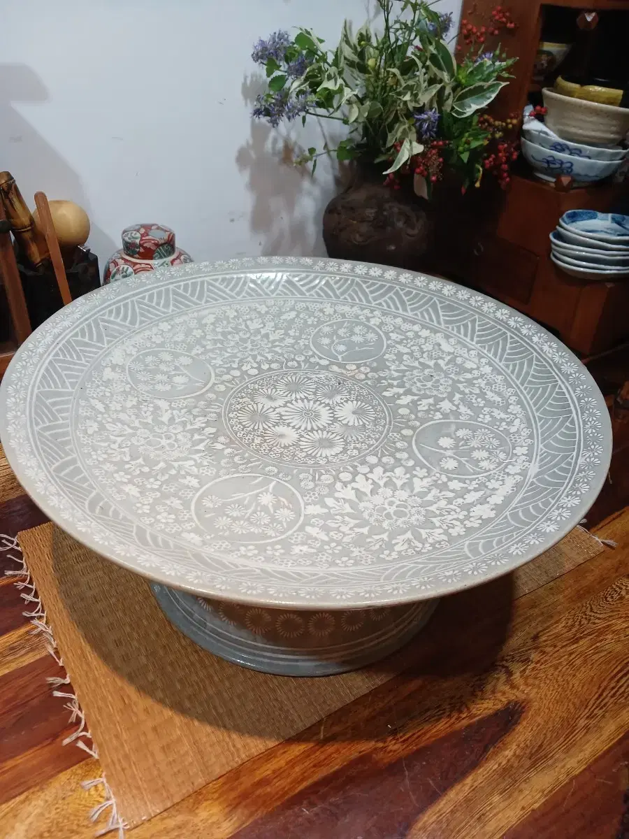 Inhwa Buncheong Porcelain Soban/ Chaban Chaban Vahn Tray