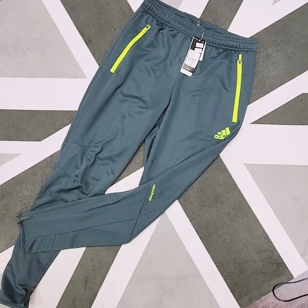 adidas running pants 100 new