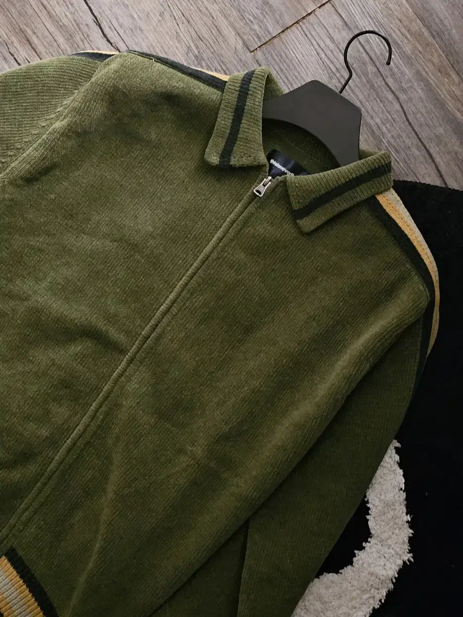 디스이즈네버댓 Striped Zip Cardigan Olive