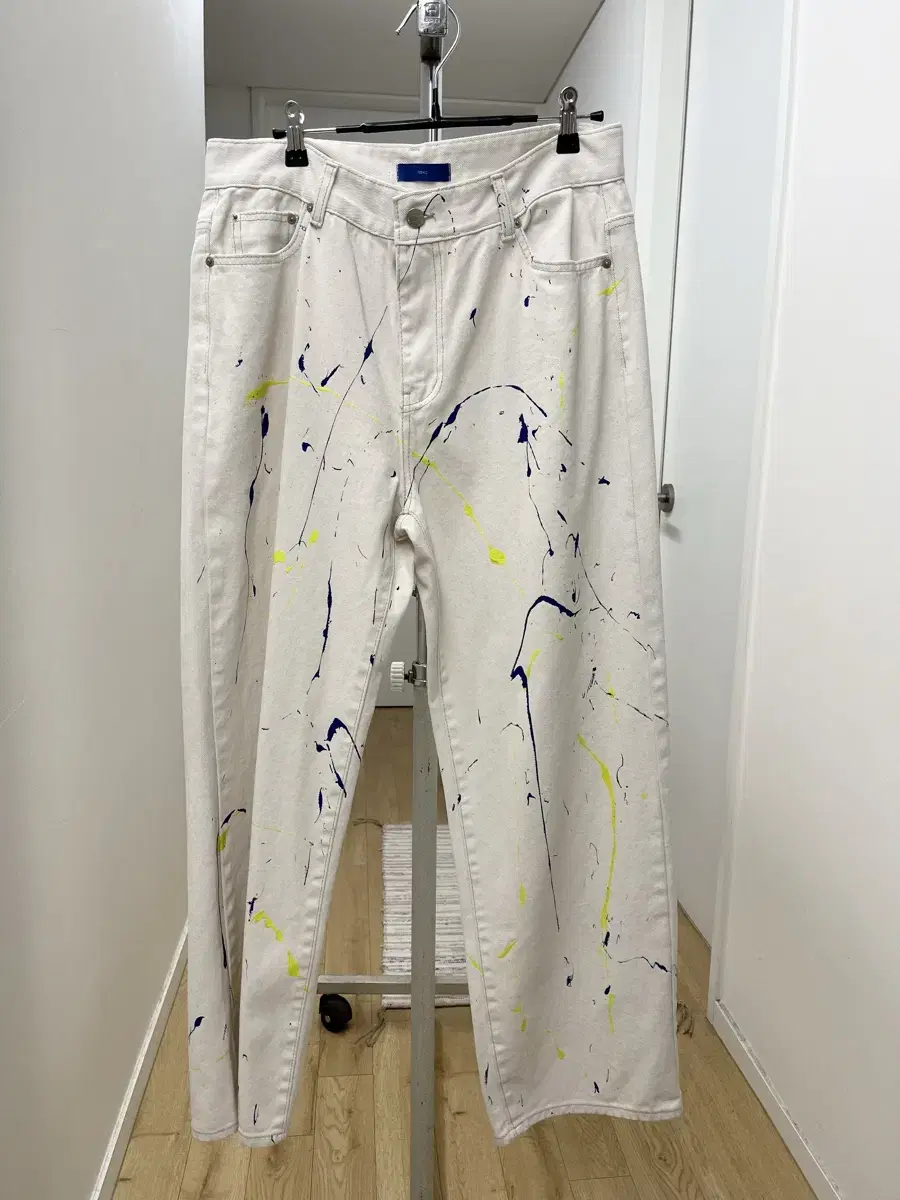 Painting White Denim Pants