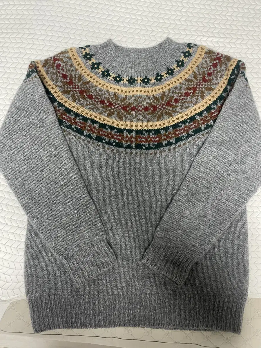 Howlin' Fair Isle Knit L