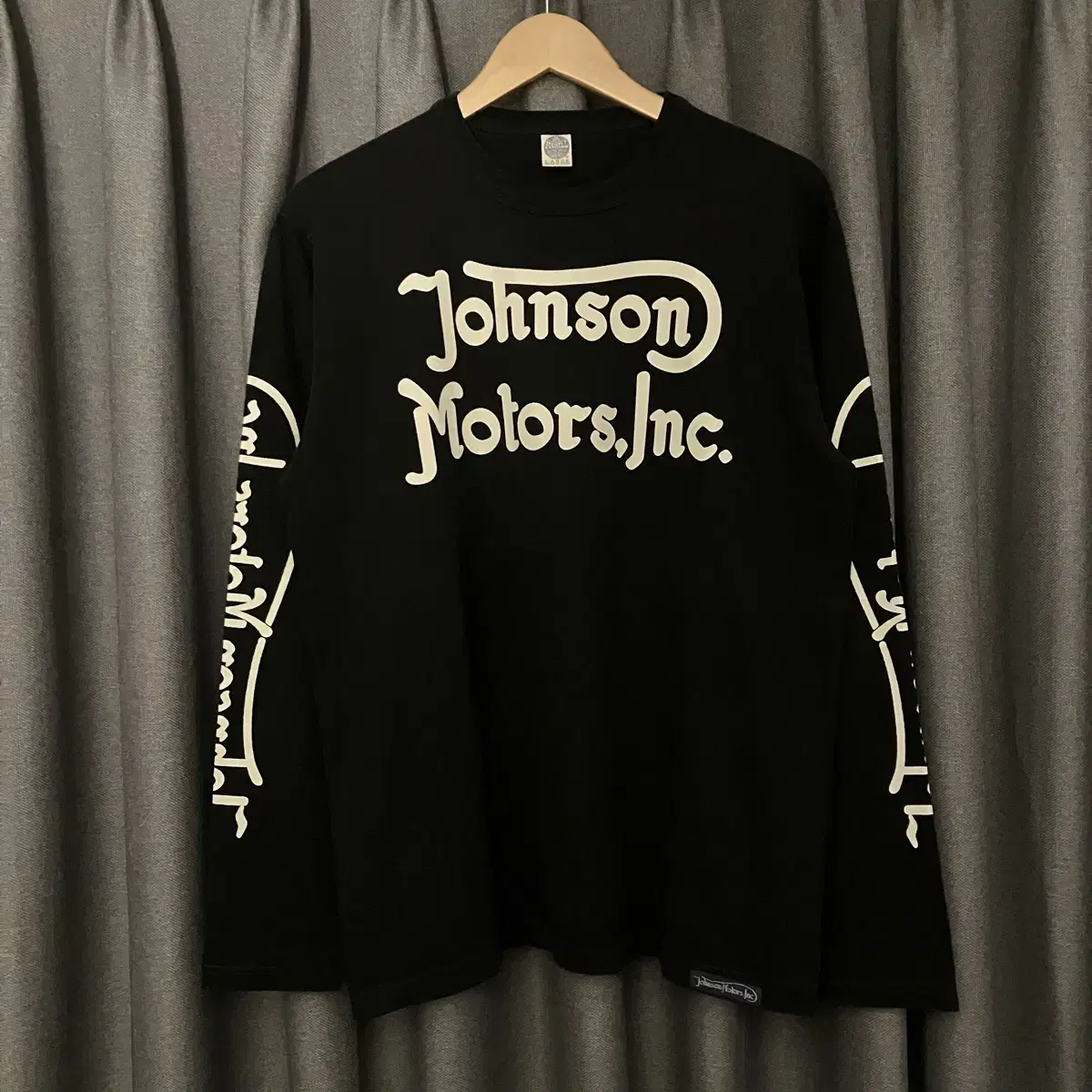 [L]Toysmith McCoy Johnson Motors Printed Long Sleeve