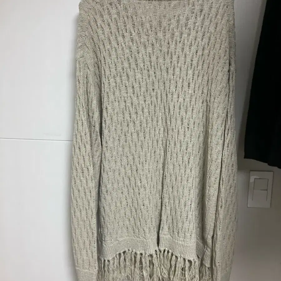 유스 테슬 니트 Tassel Crewneck Knit top [m]