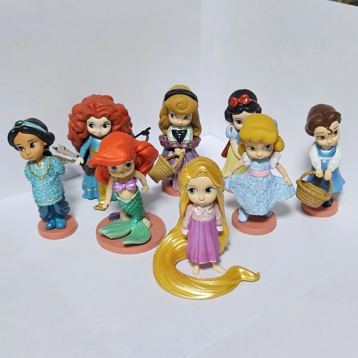 Bulk) Disney Princess Babydoll Animator Collection Figures Ariel Pop Mart