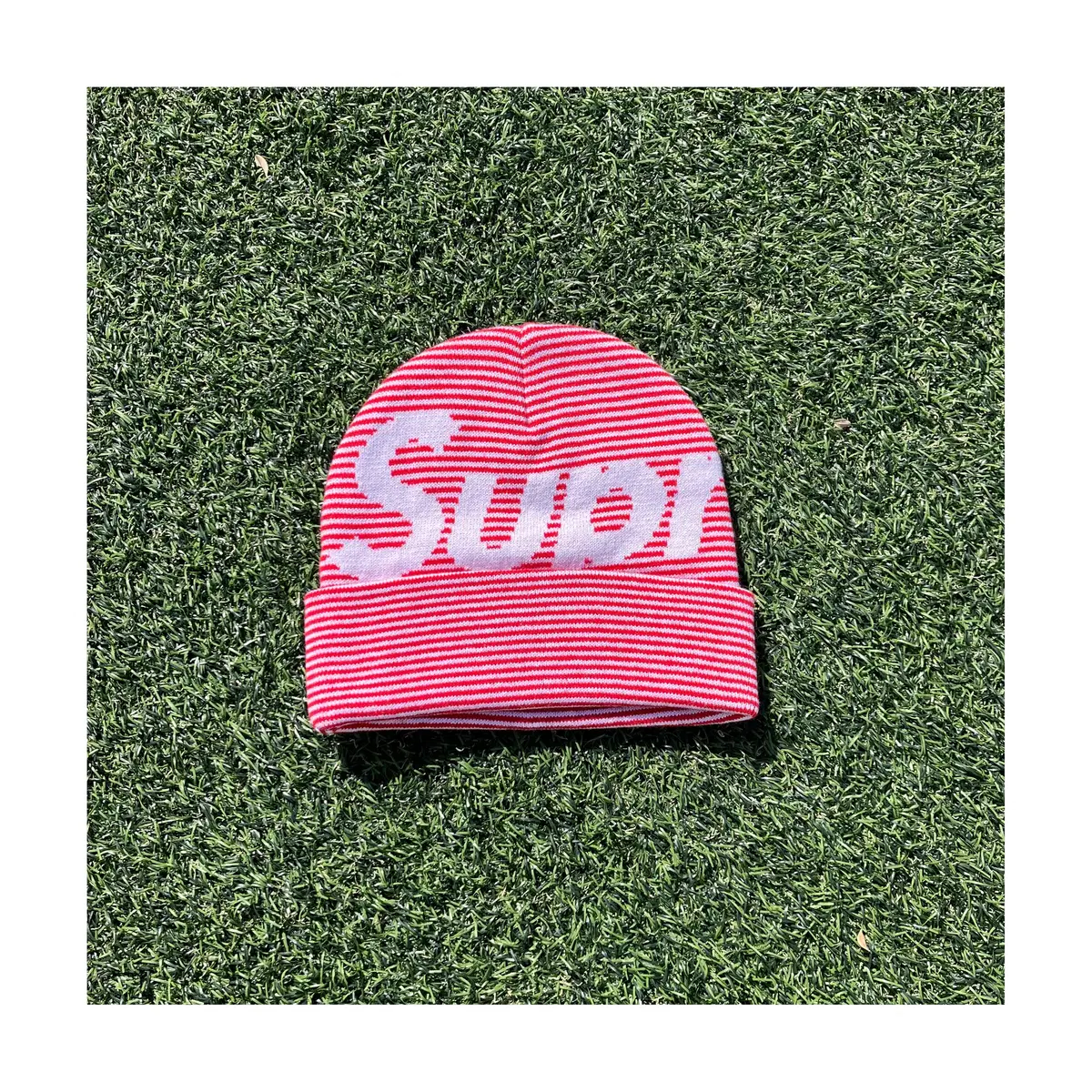 SUPREME STRIPE LOGO BEANIE