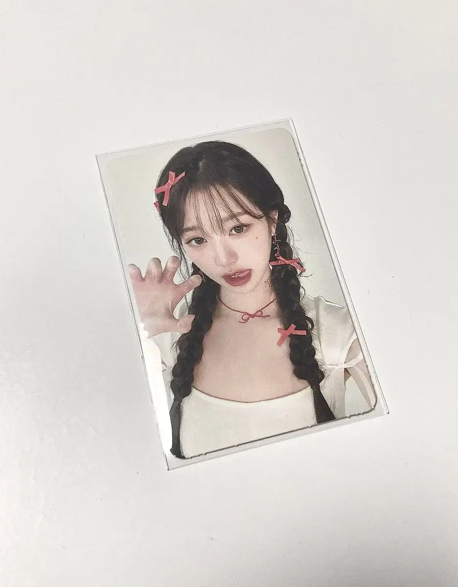 ive amuse kitty jang wonyoung photocard (bombshell)