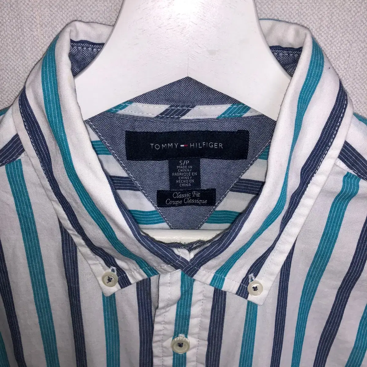 Tommy Hilfiger 클래식 핏 스트라이프 셔츠 (95-100)