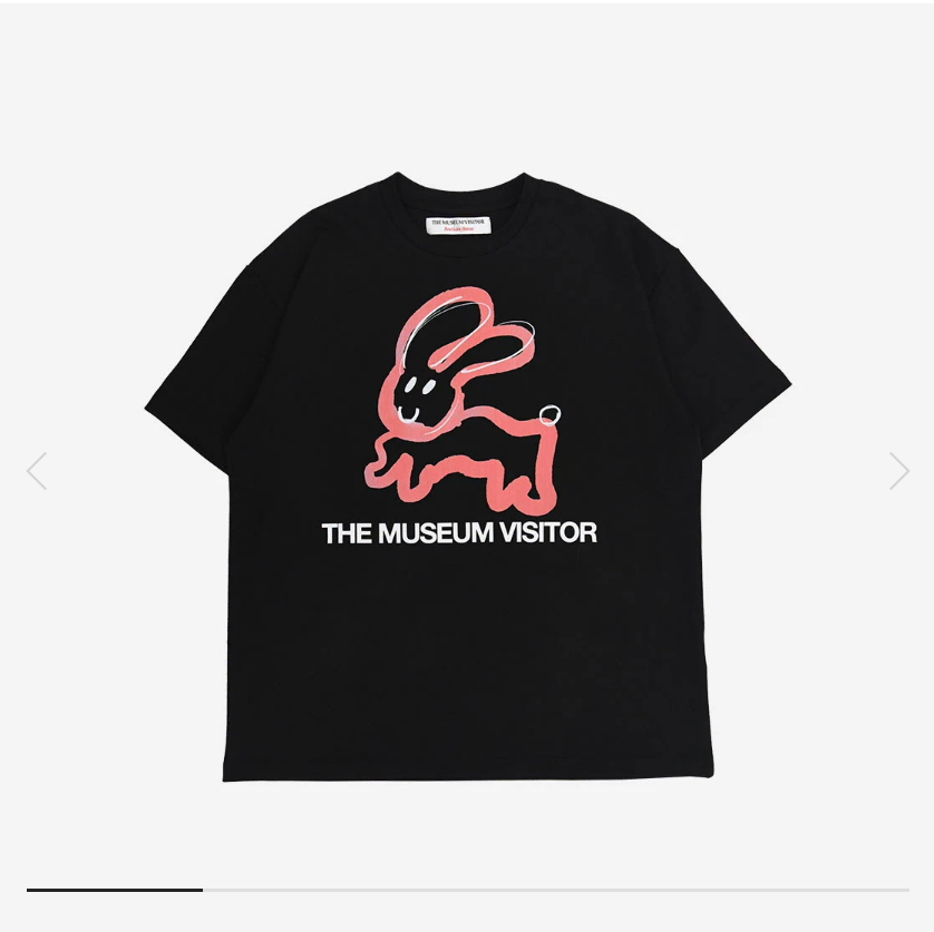 TheMuseumVisitor Rabbit Printed T-Shirt Black One-Size-Fits-Large