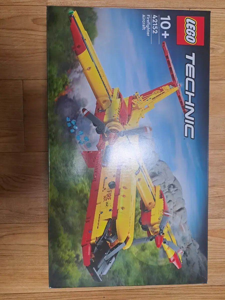 LEGO Fireplane 42152 Sell New