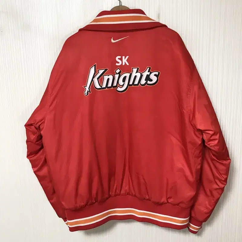 KBL 나이키 SK나이츠 선수실착 동계점퍼 2XL