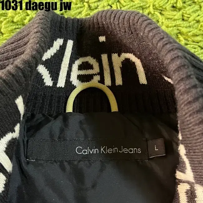 L CALVIN KLEIN VEST 캘빈클라인 조끼