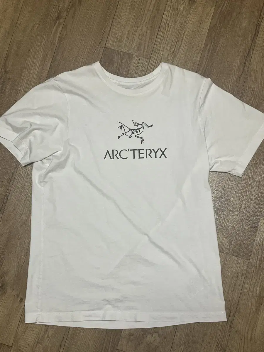 Arcturix Short Sleeve M (price drop)