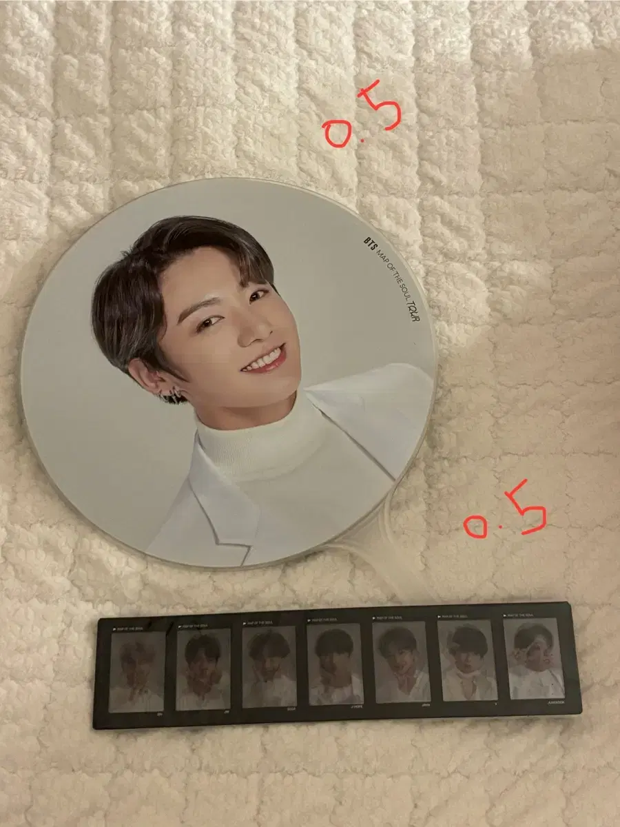 jungkook debt + bts hologram wts