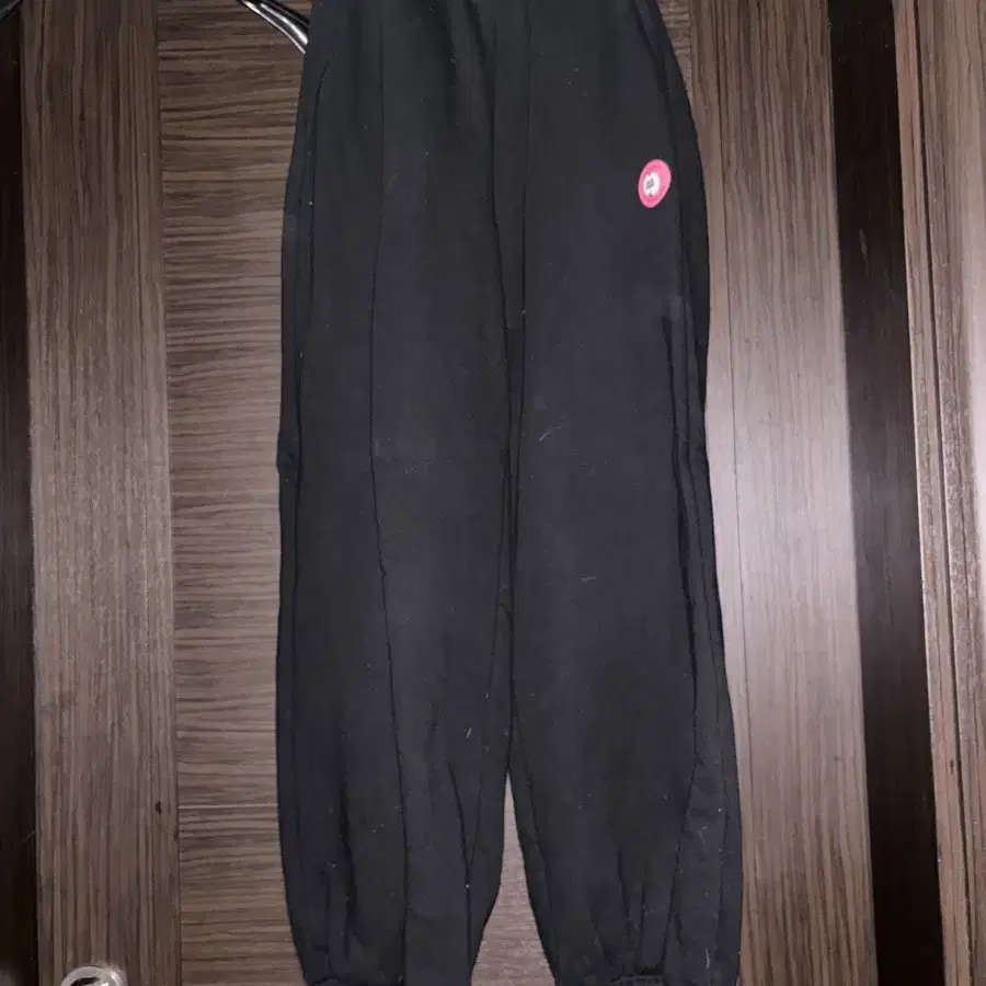 에즈이프 캘리 WIDE JOGGER PANTS BLACK