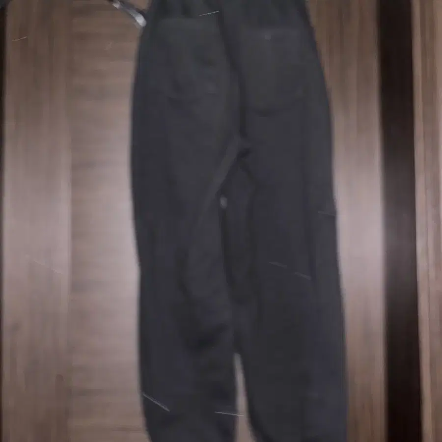 에즈이프 캘리 WIDE JOGGER PANTS BLACK