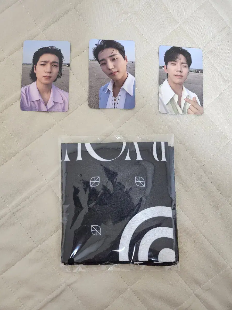 Day 6 Forever Young Incheon First Con EntryPhotocard Vahn Vandana bulk WTS