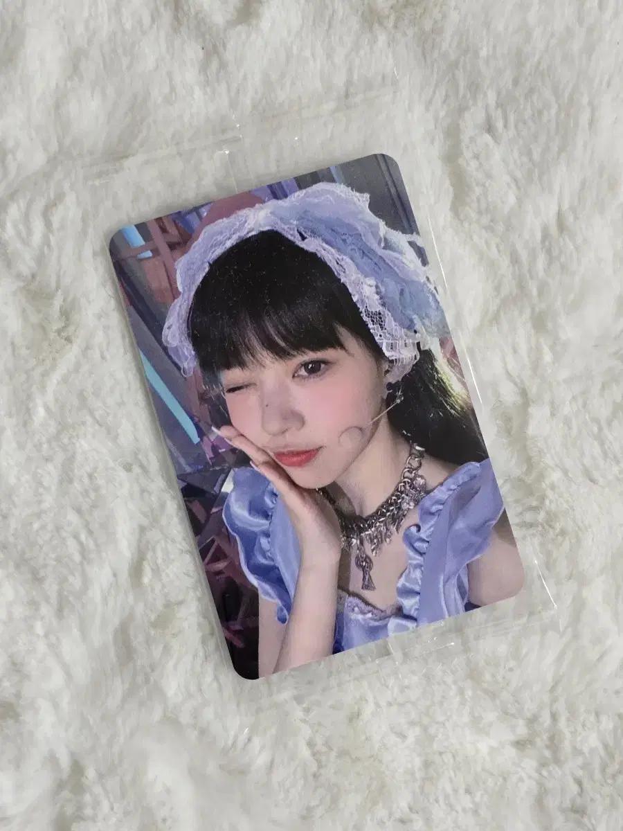 Eyelet Mocha ktwon4u M2 pre-order benefit Photocard