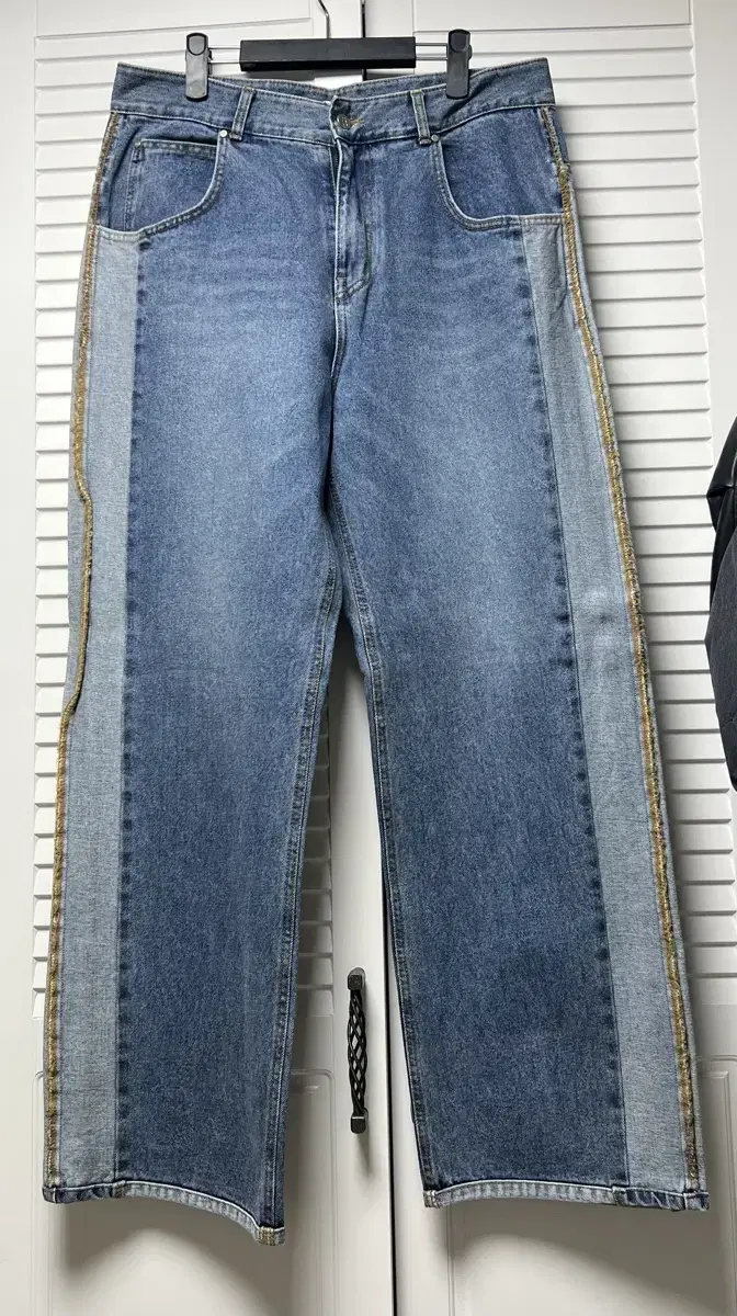 [L] Ad Ugly Long Wide Denim Pants