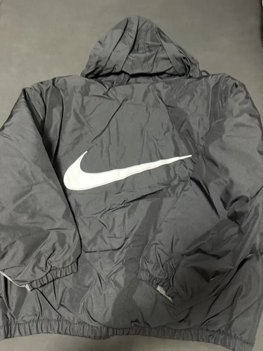 Authentic New Nike Soloswoosh Puffer Padded Black Jacket XL Jordan Scott