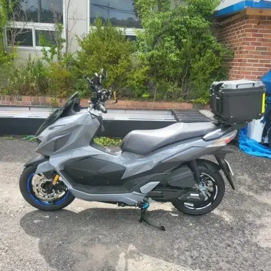 부산  vsx125  팝니다