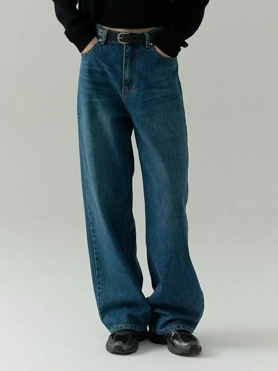 Ostkaka Essential Wide Denim Pants