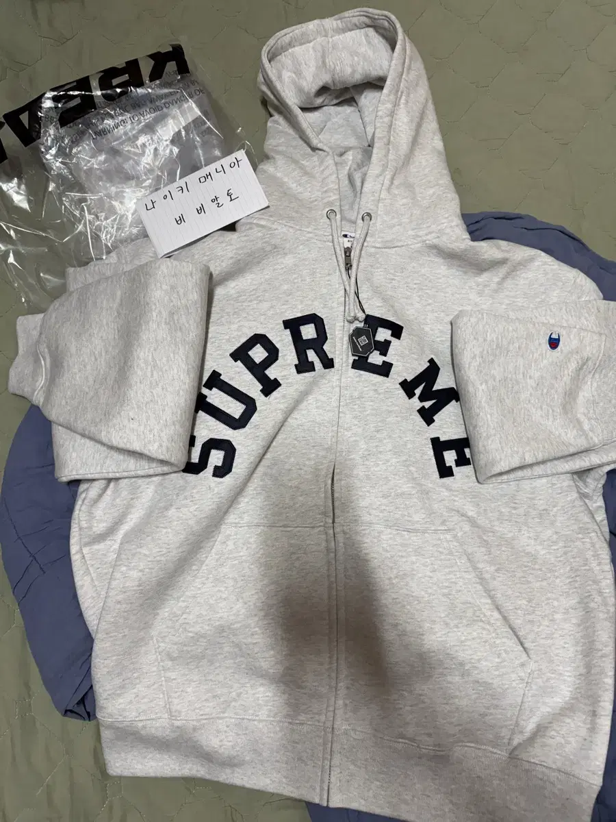 Supreme Champion Hooded Zip-Up Ash Gray L