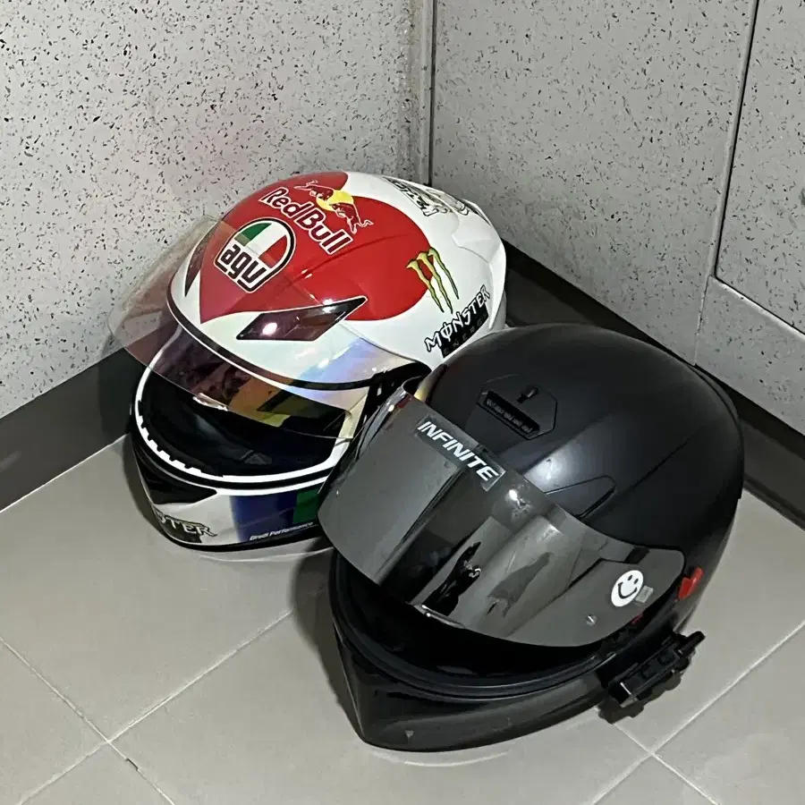 Agv k3 m사이즈 헬멧 판매합니다