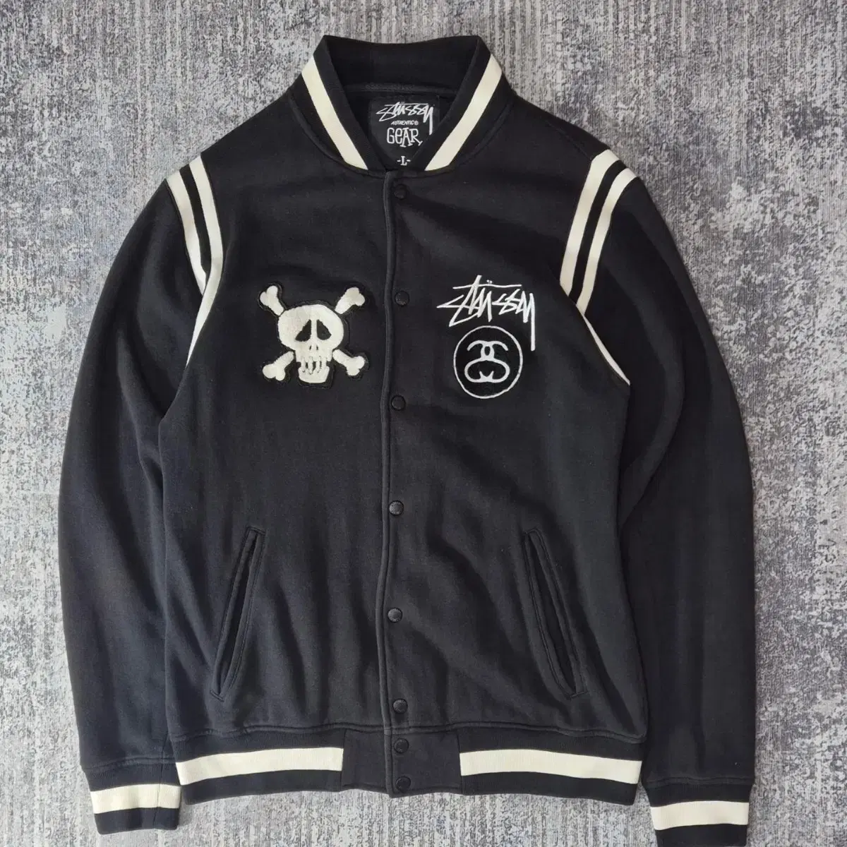 [Stussy] Skull Varsity