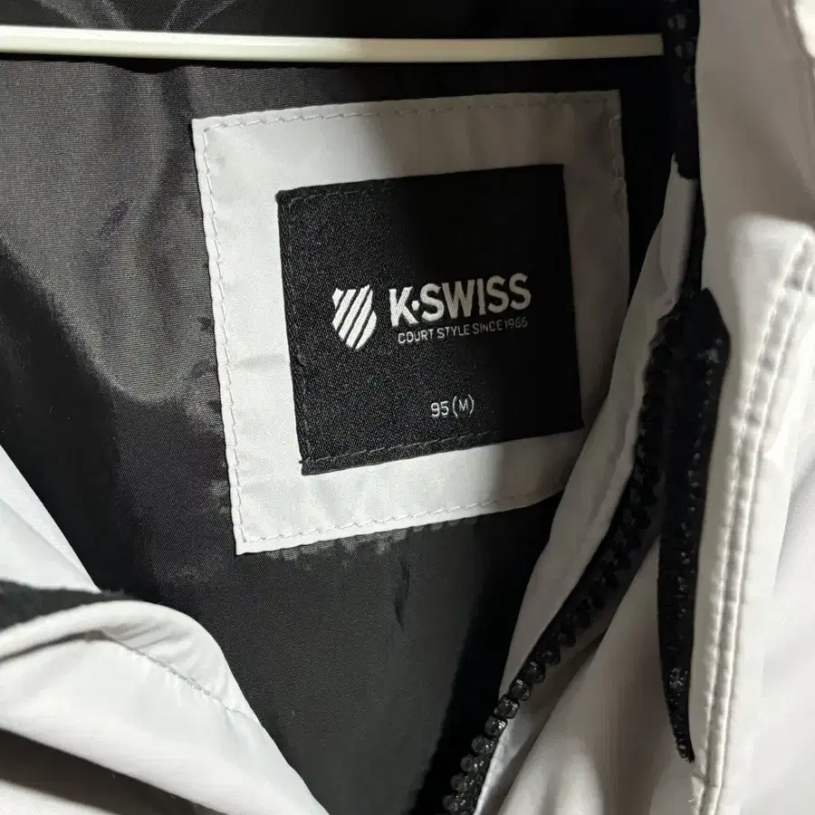 K swiss 롱패딩