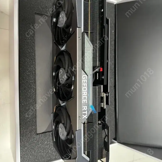 mis rtx3090ti 슈프림 슈라우드 방열판