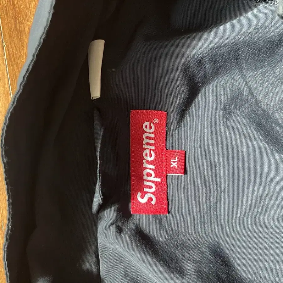 슈프림 자케Supreme Jacquard Panel Track Jack켓