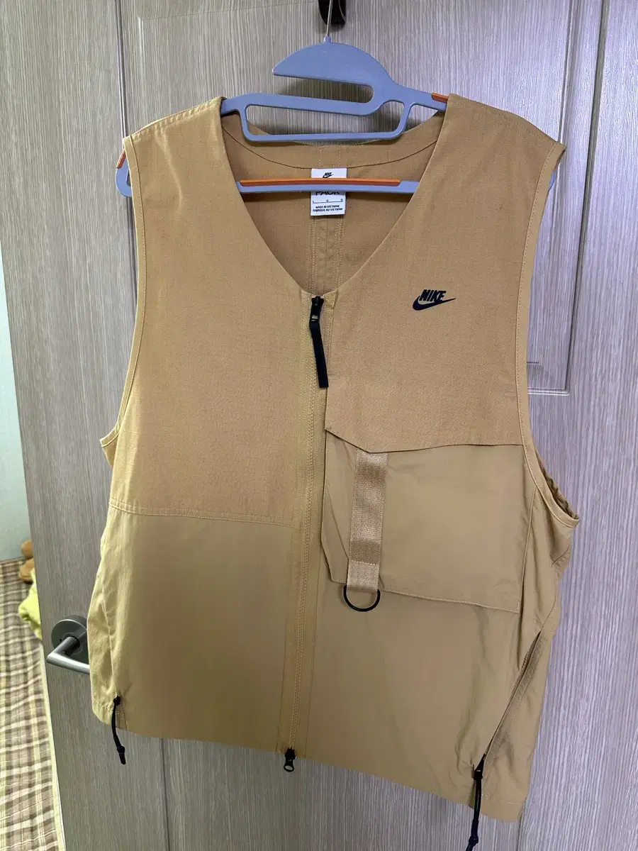 Nike Techpack Vest Large L