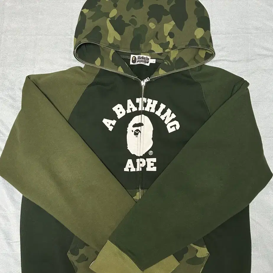 Bape relaxed 2way 녹계