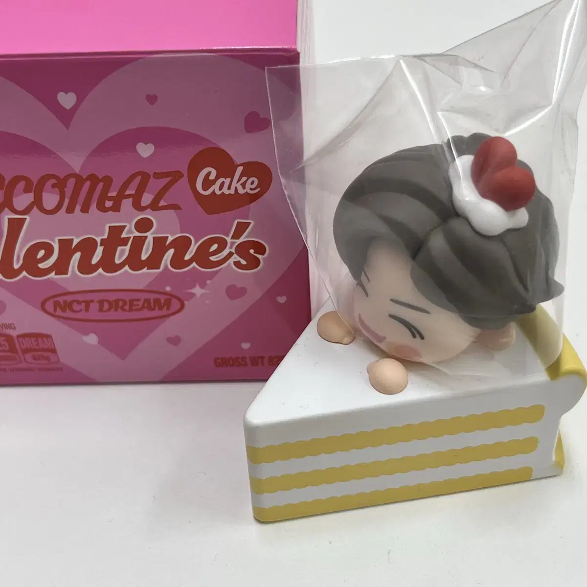 NCT Dream jeno Kid's Valentine's Day Figures