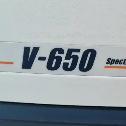 JASCO V-650 Spectrophotometer  분광광도계