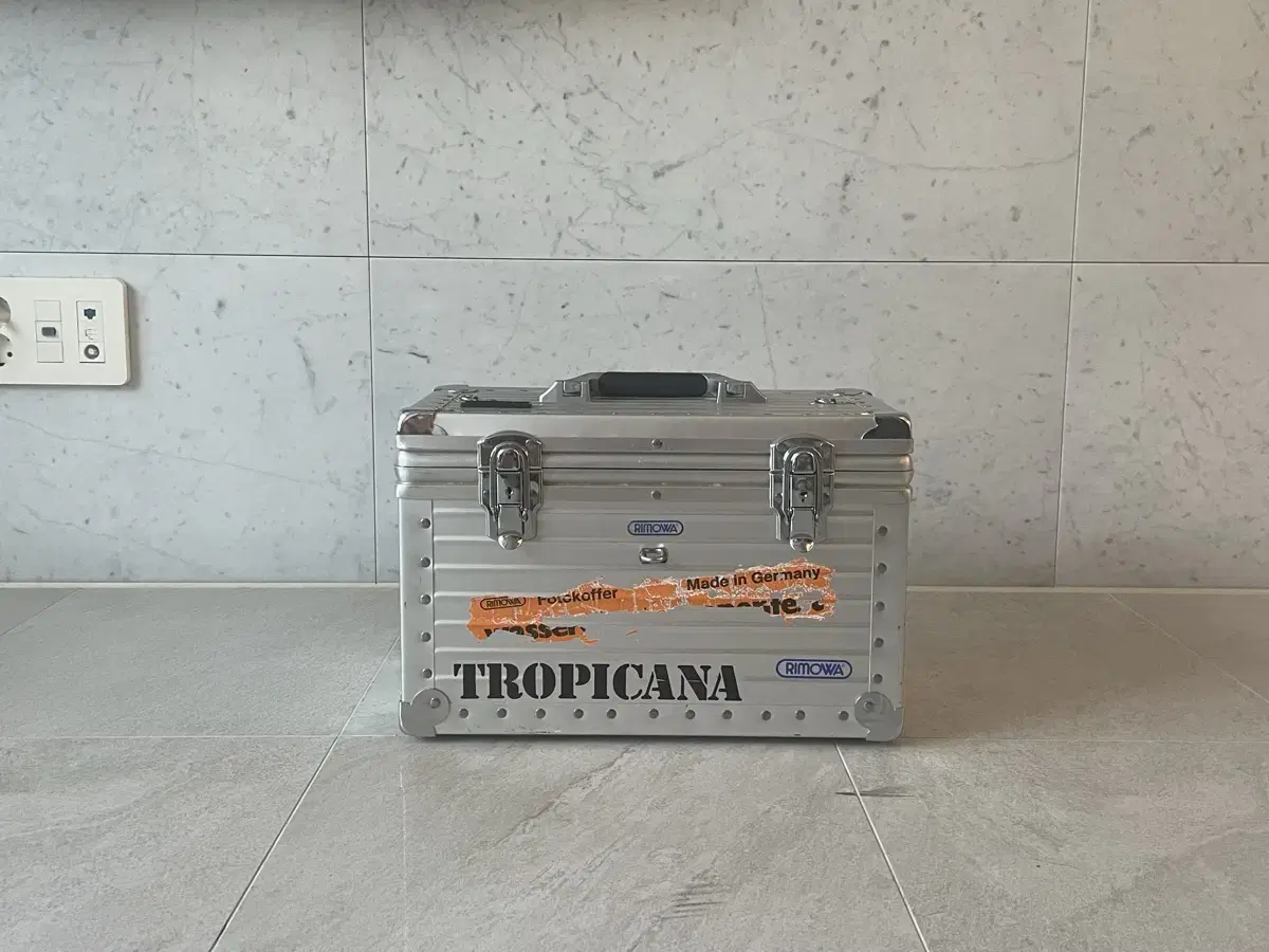 rimowa tropicana 36602 리모와 트로피카나 3660 카메